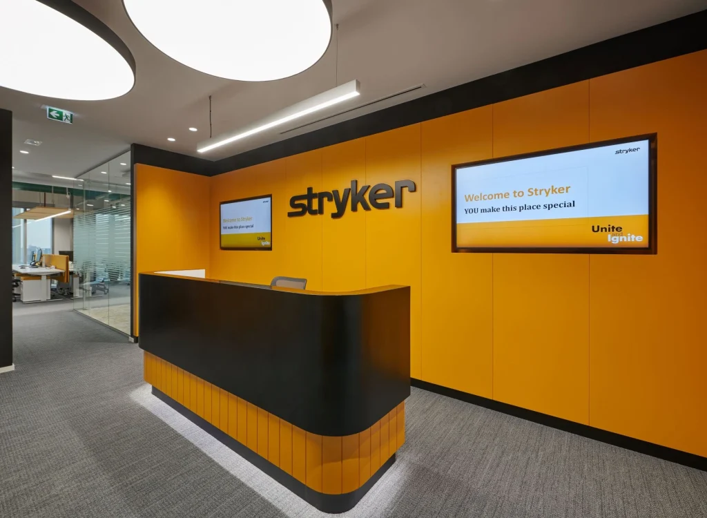 STRYKER (1)
